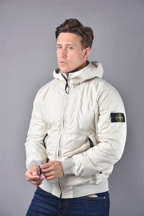 discount stone island jacket uk